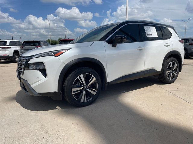2025 Nissan Rogue SL