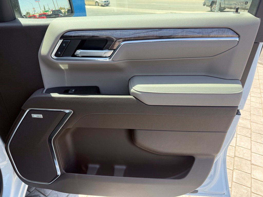 New 2026 Polar White Tricoat Chevrolet LTZ image 17
