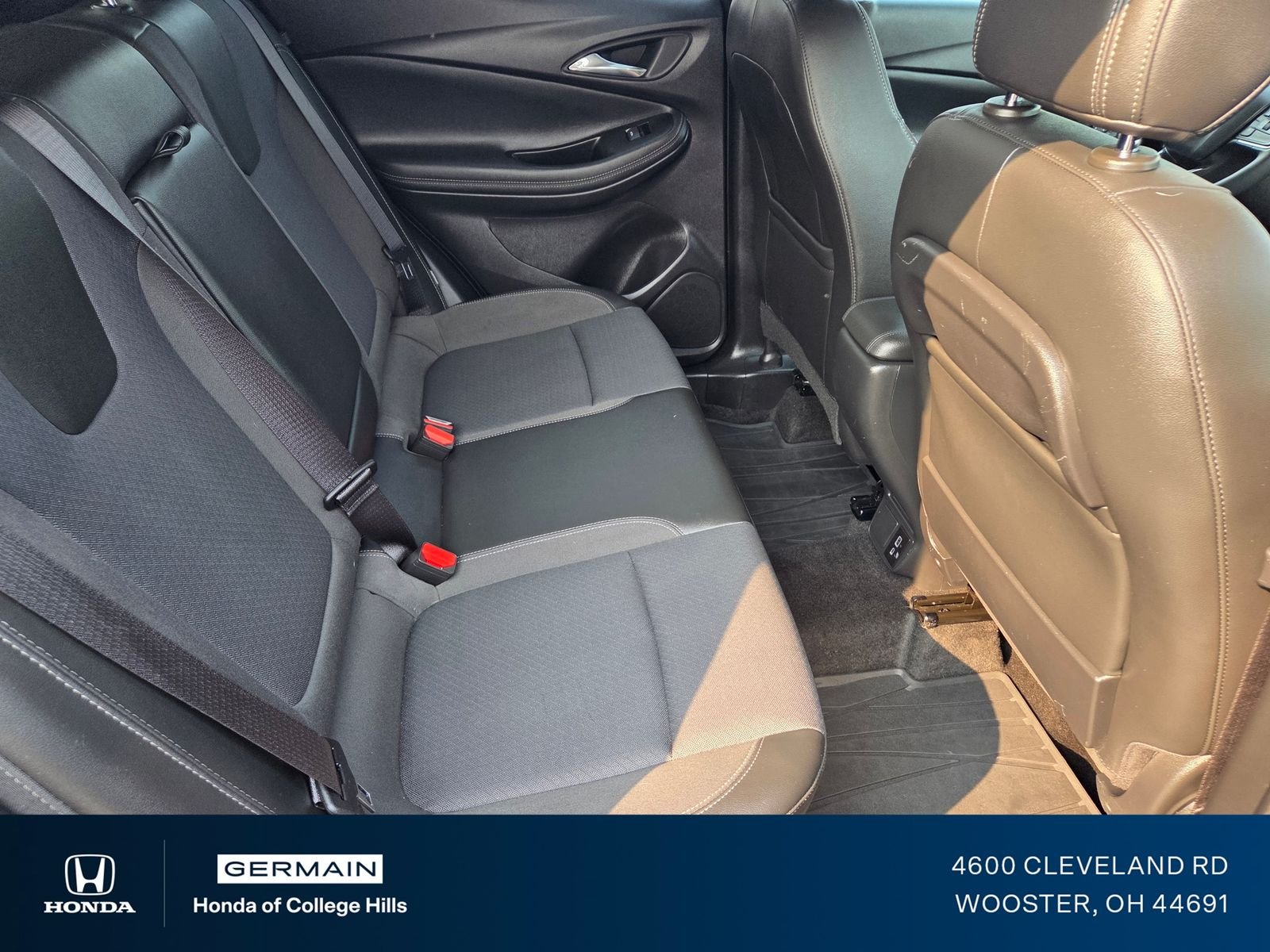 Used 2023 Sapphire Buick Select image 20