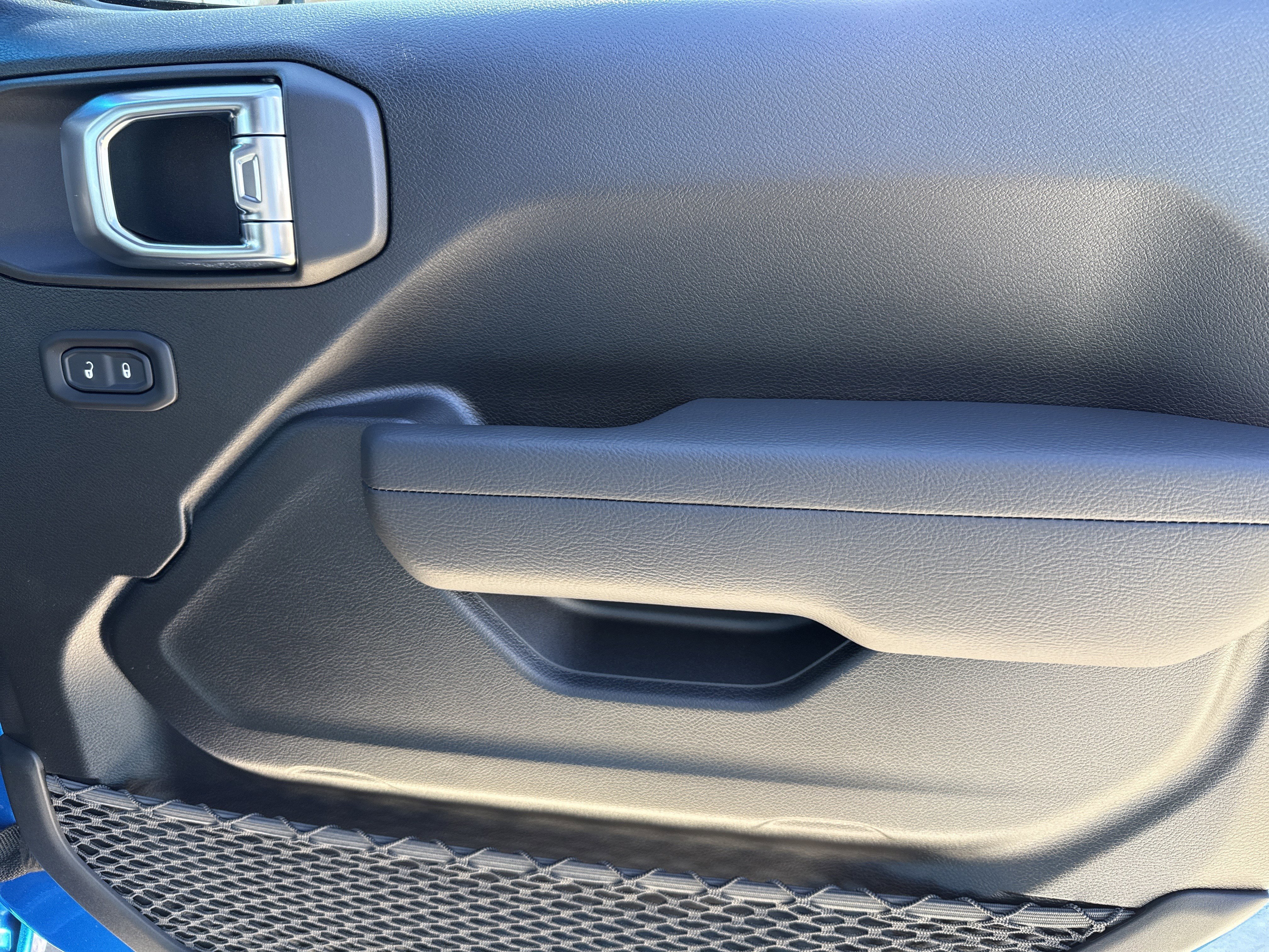 New 2026 Hydro Blue Pearlcoat Jeep Sport image 14