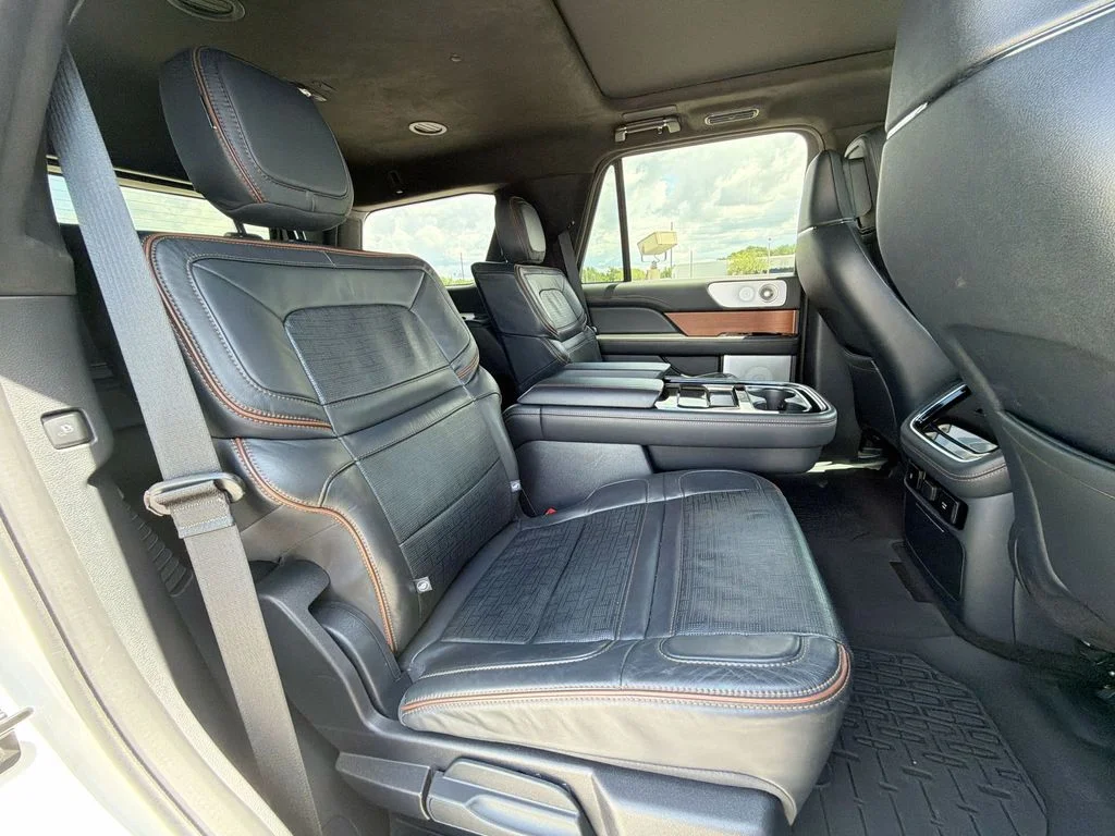 2024 Lincoln Navigator Black Label - Photo 12