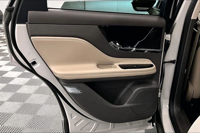 2024 Lincoln Corsair Premiere - Photo 23