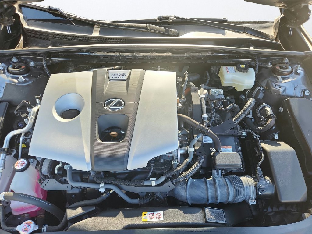 Used 2021 Gray Lexus 300h image 33