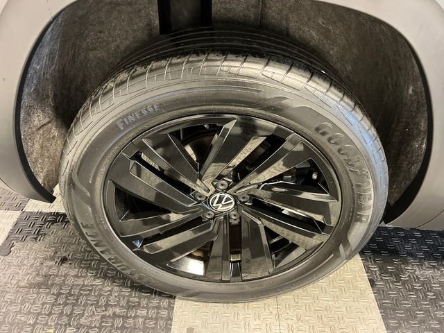 Certified Used 2023 Blue Volkswagen 2.0T SE w/Technology image 15