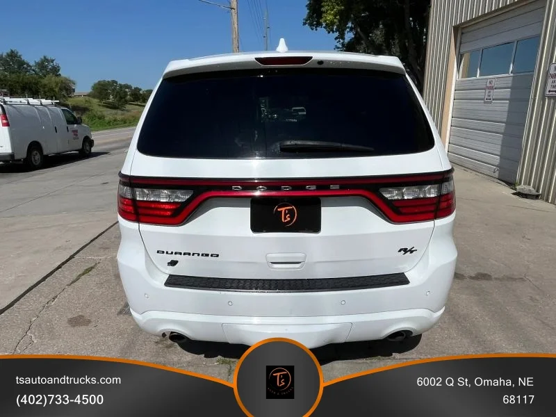 Used 2019 White Dodge R/T Sport Utility 4D image 6