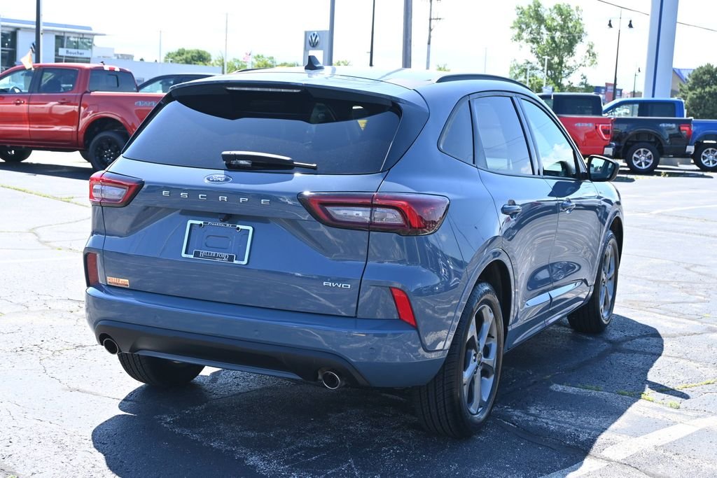 Certified Used 2023 Vapor Blue Ford ST-Line image 9