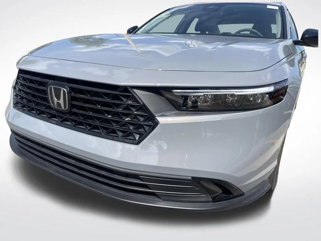 Certified Used 2025 Urban Gray Pearl Honda 1.5T SE image 62