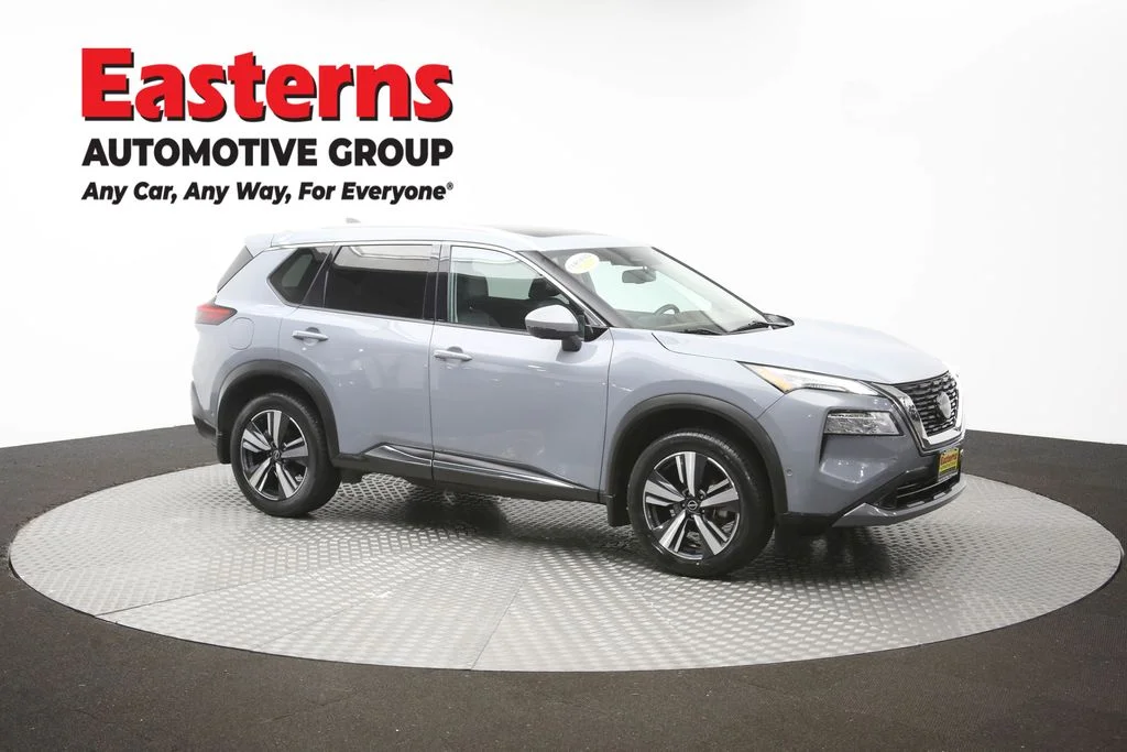 Used 2023 Gray Nissan SL image 50