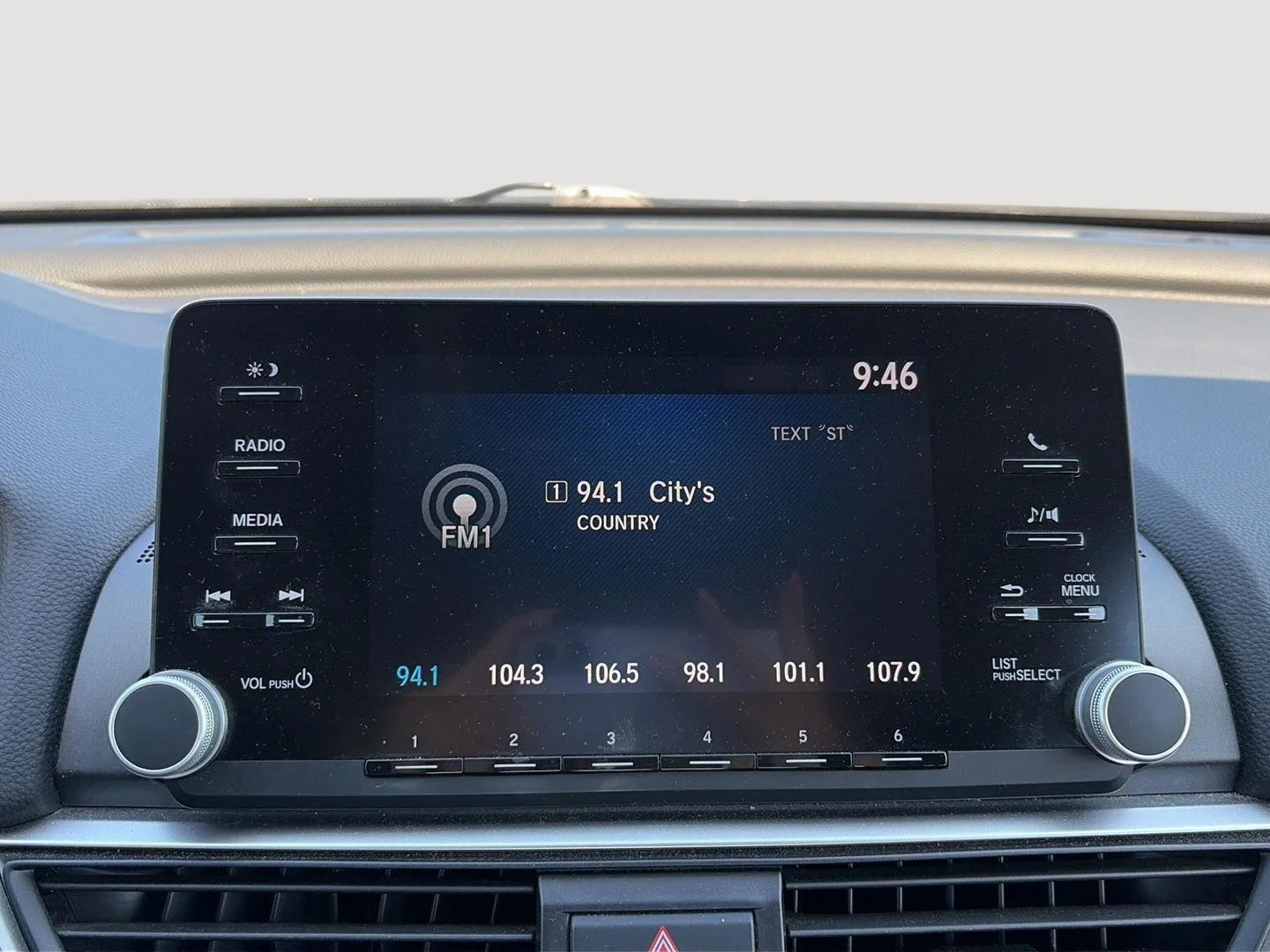 Certified Used 2019 Crystal Black Pearl Honda Base image 8