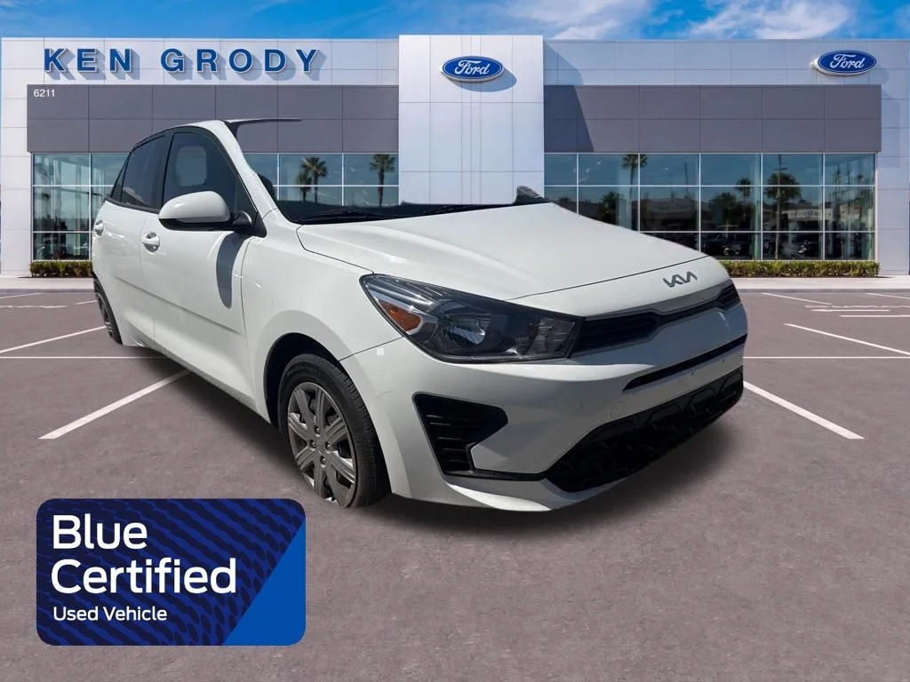 2023 Kia Rio S iVT's photo