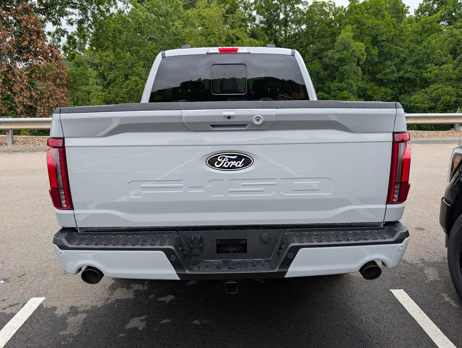 New 2026 Avalanche Ford Lariat® image 8