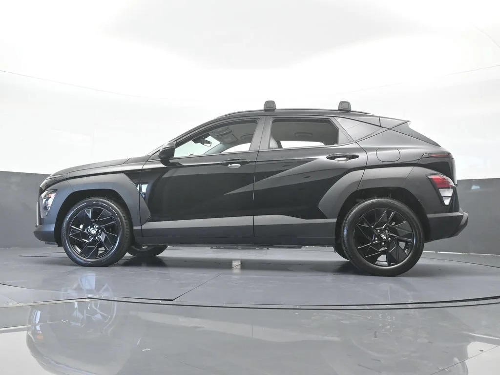 Used 2026 Abyss Black Pearl Hyundai SEL Sport image 54