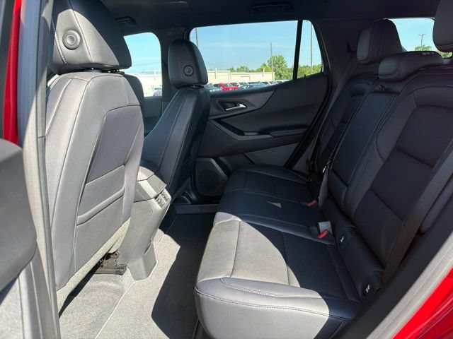 2027 Chevrolet Equinox LT - Photo 30