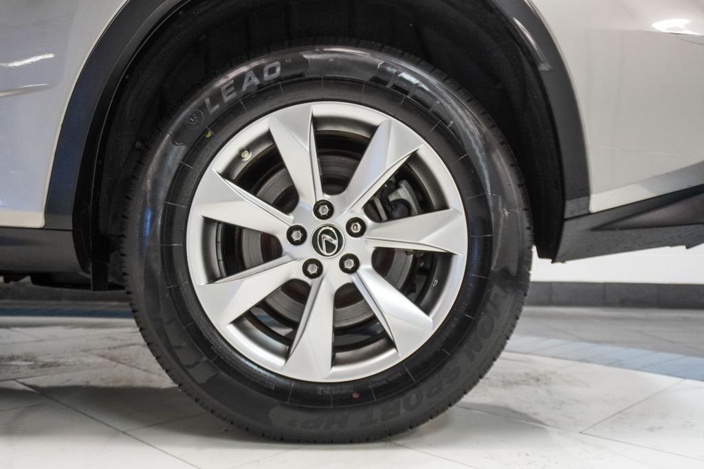 Used 2019 Silver Lexus 350 image 37