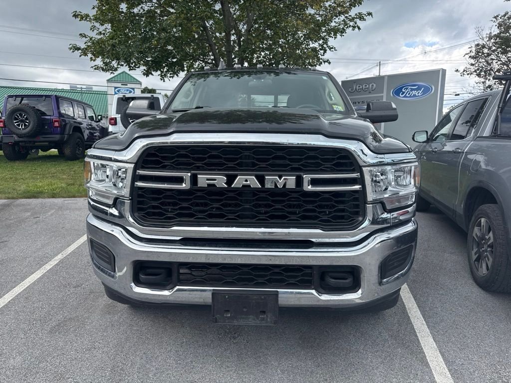 Used 2020 Diamond Black Crystal Pearlcoat Ram Tradesman image 11