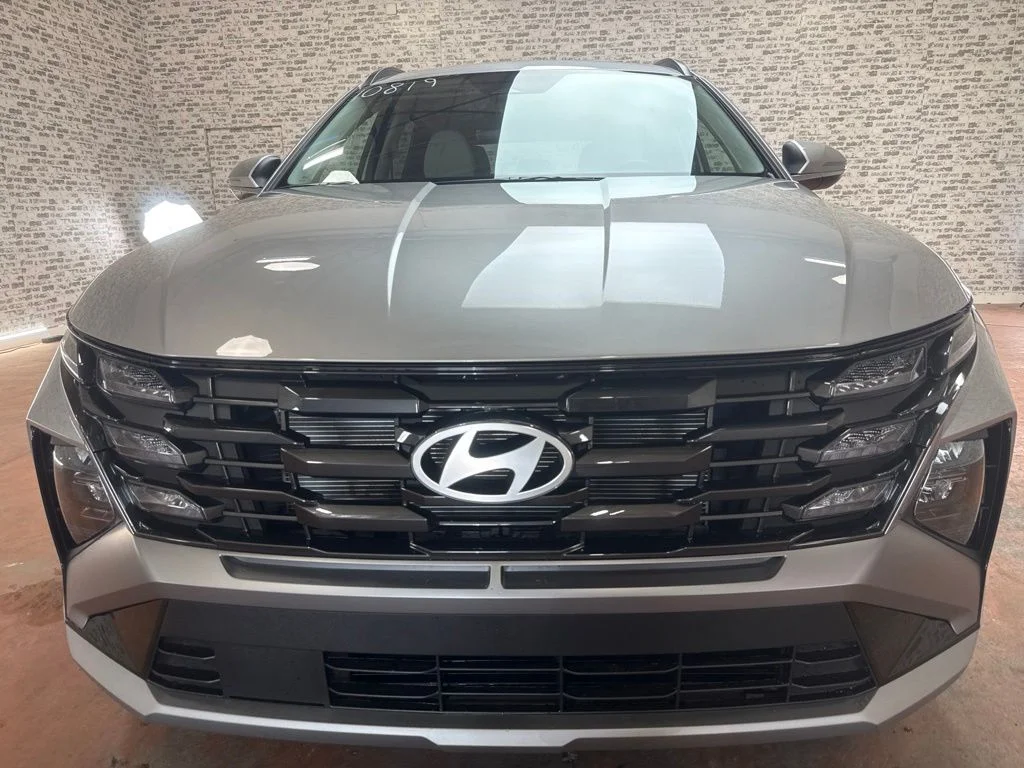 New 2026 Shimmering Silver Hyundai SEL Premium image 2