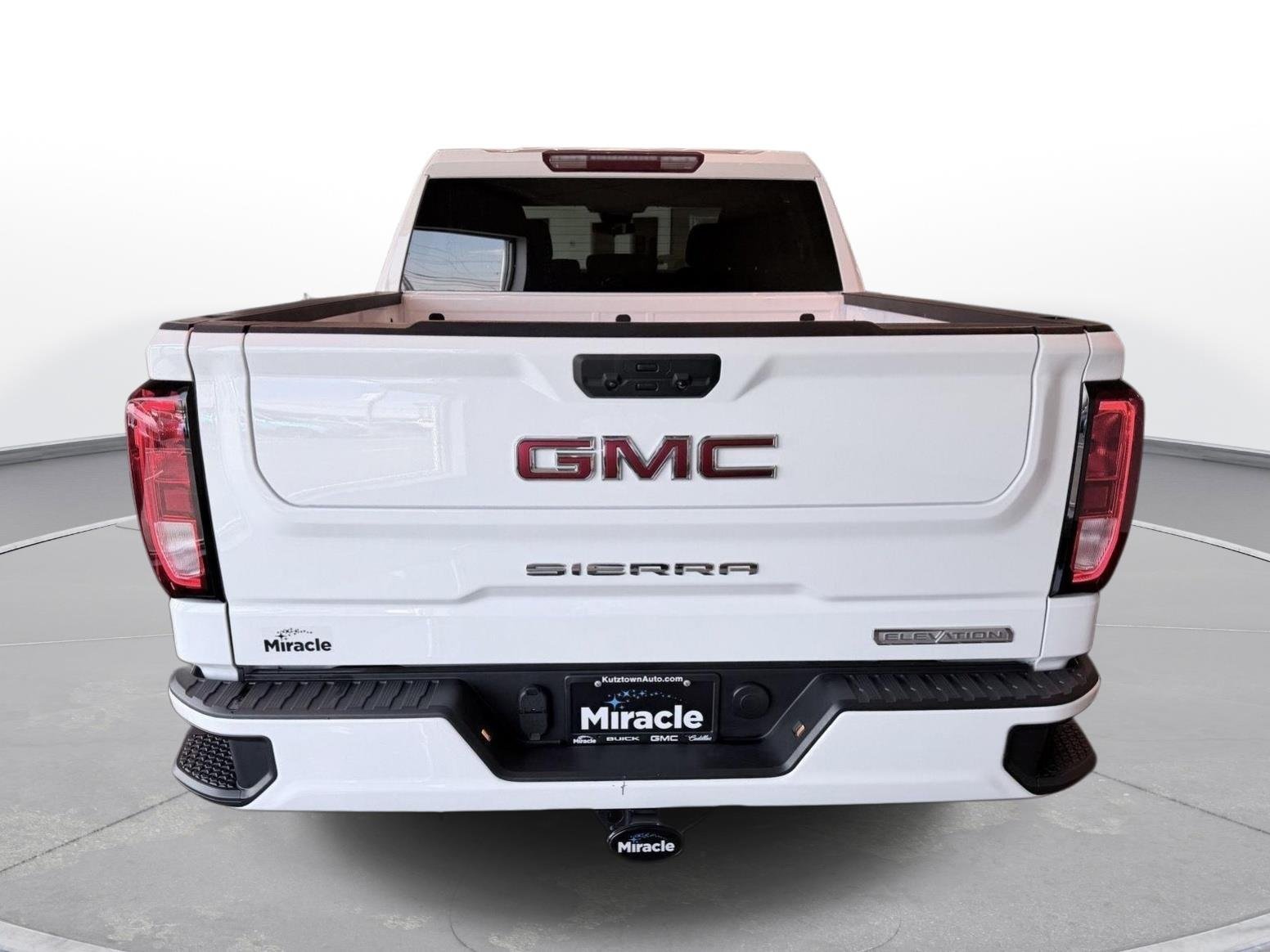 Used 2023 Summit White GMC Elevation image 14