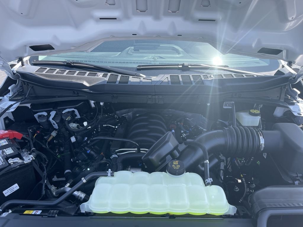 Used 2024 White Ford XL image 25