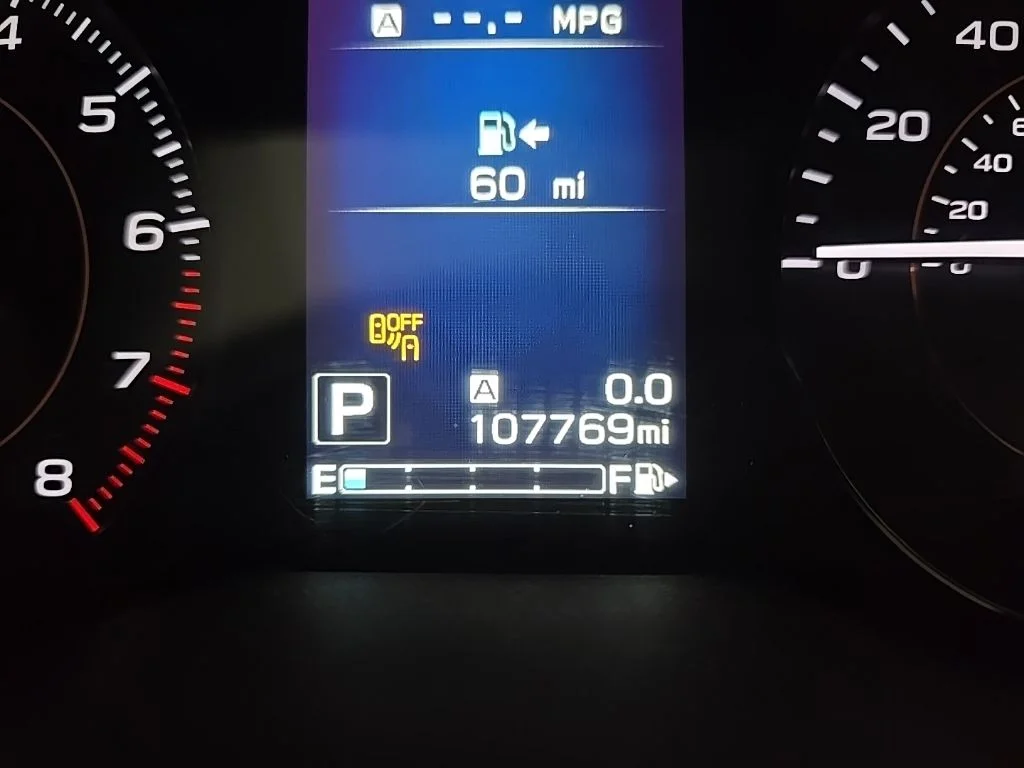 Used 2018 Crystal White Pearl Subaru 2.0i Premium image 22