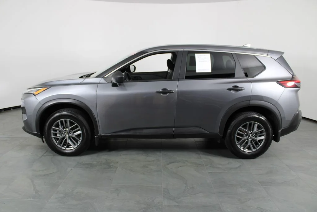 2021 Nissan Rogue S - Photo 14