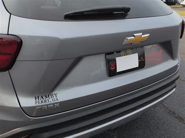Used 2025 Sterling Gray Metallic Chevrolet LT image 31