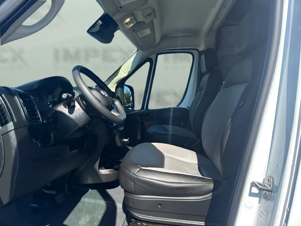 Used 2026 White Ram High Roof image 9