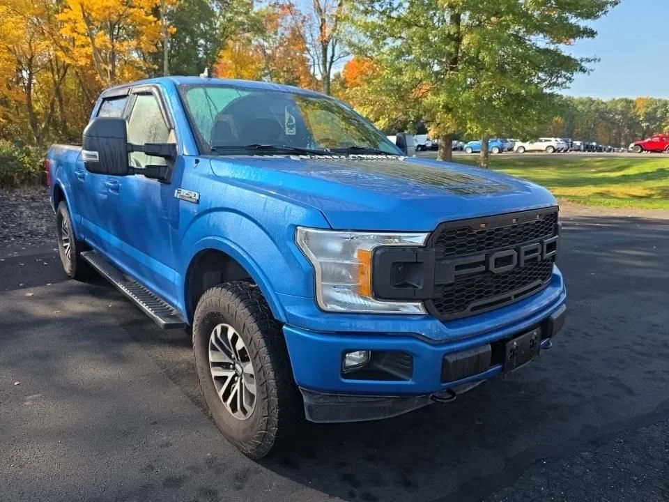 Used 2019 Blue Ford Lariat image 1