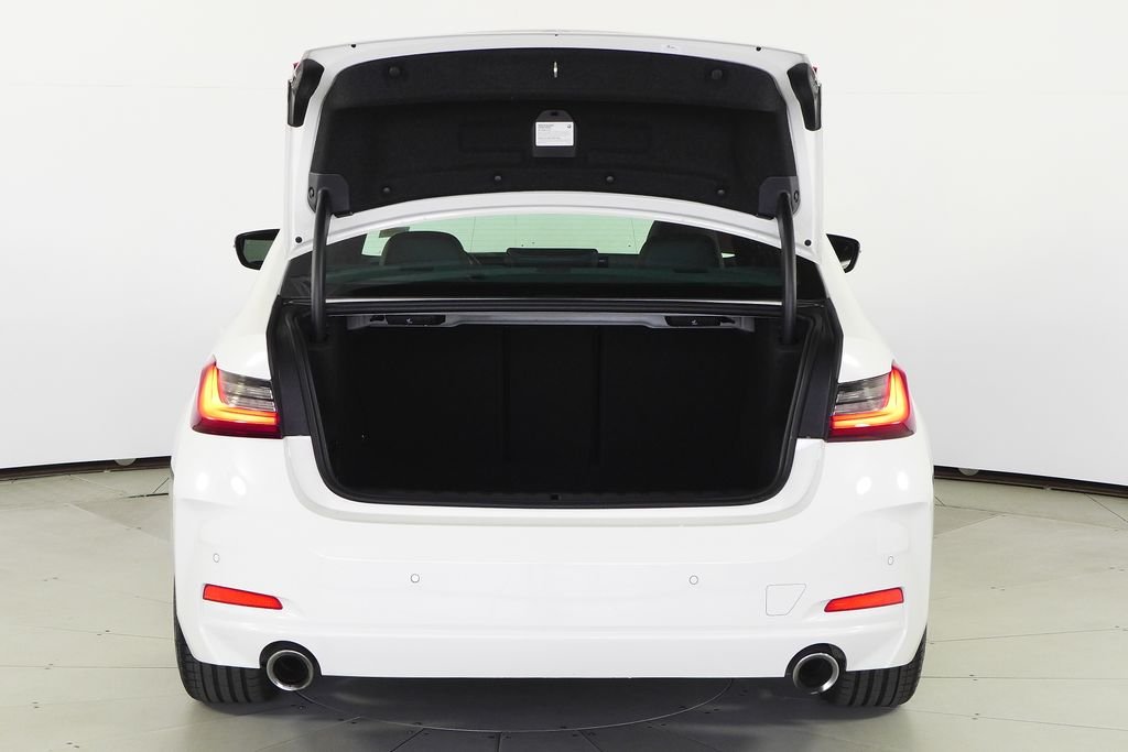 Used 2023 Alpine White BMW 330i image 10