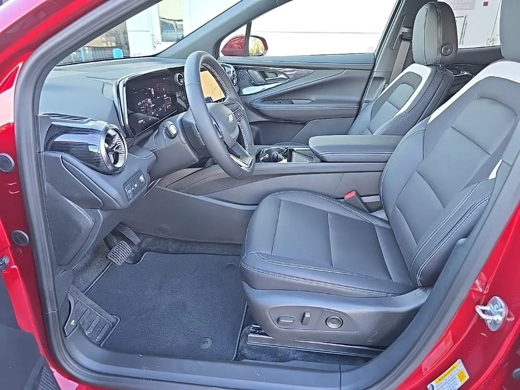2026 Chevrolet Blazer EV LT - Photo 21