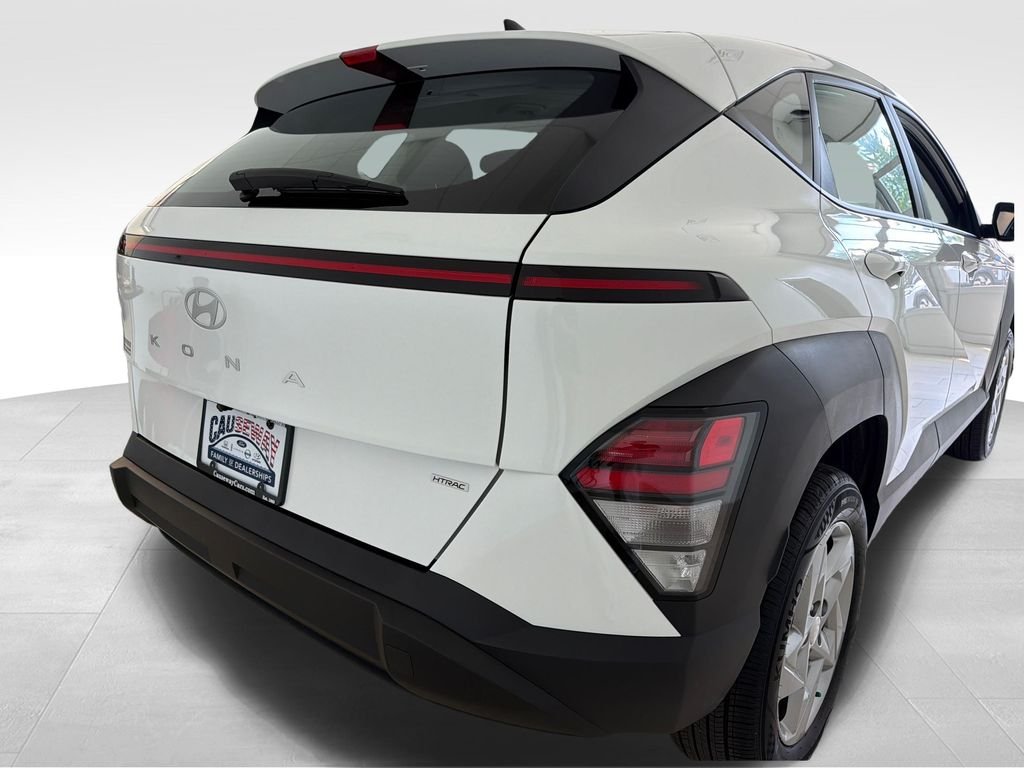 Used 2026 White Hyundai SE image 31