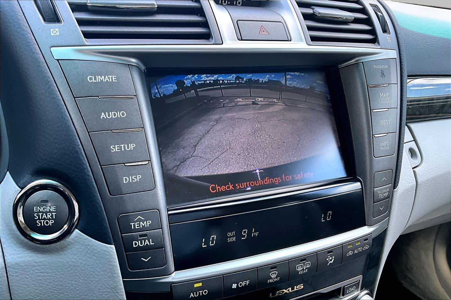 Used 2012 Obsidian Lexus  image 24