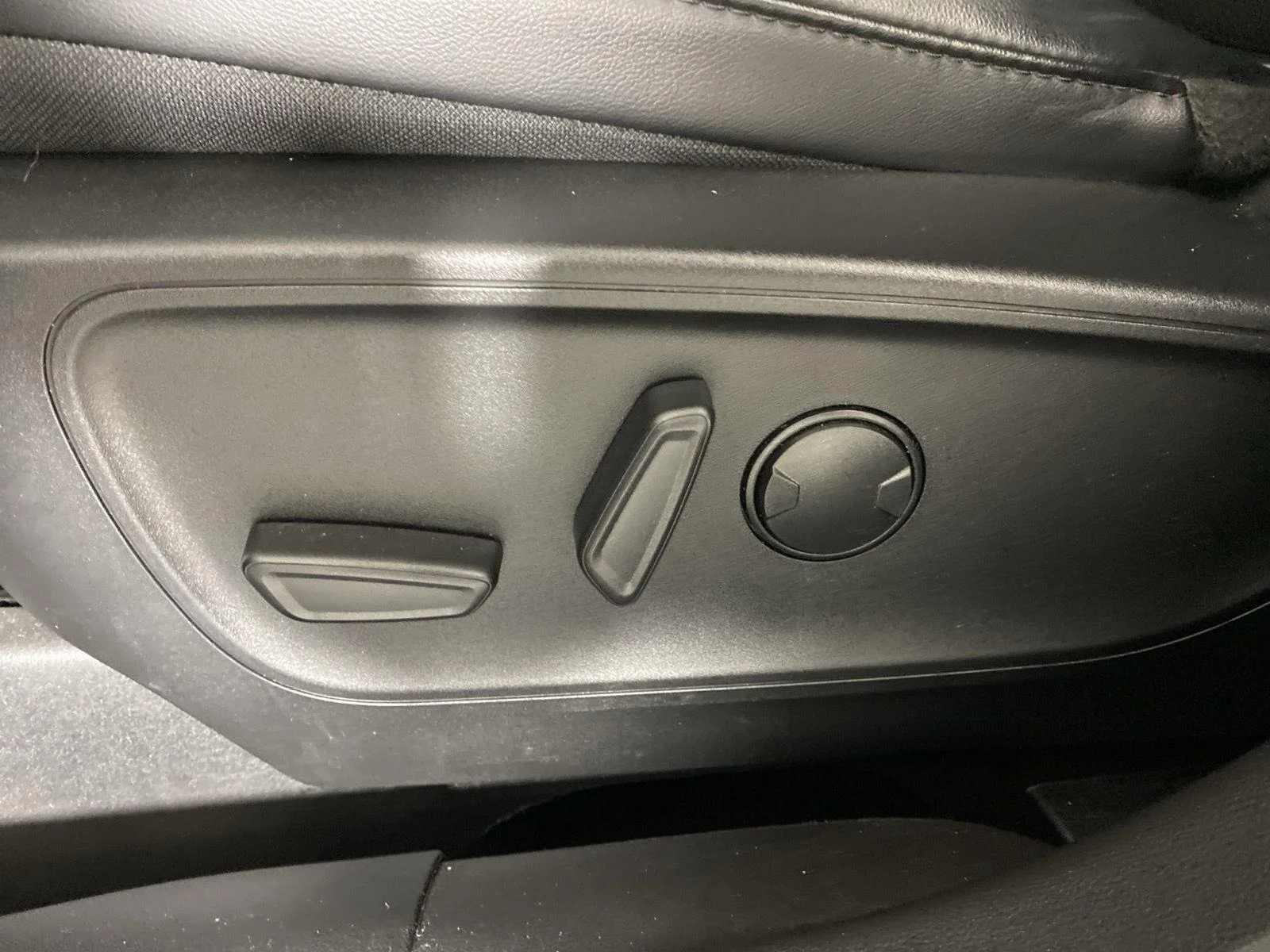 Used 2023 Carbonized Gray Ford ST-Line image 11