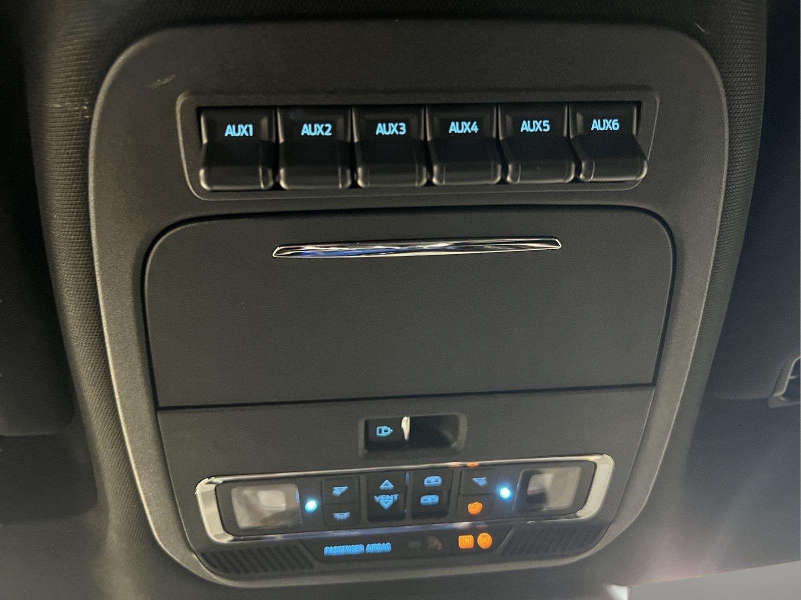 New 2026 Agate Black Metallic Ford F-350® Platinum® image 32