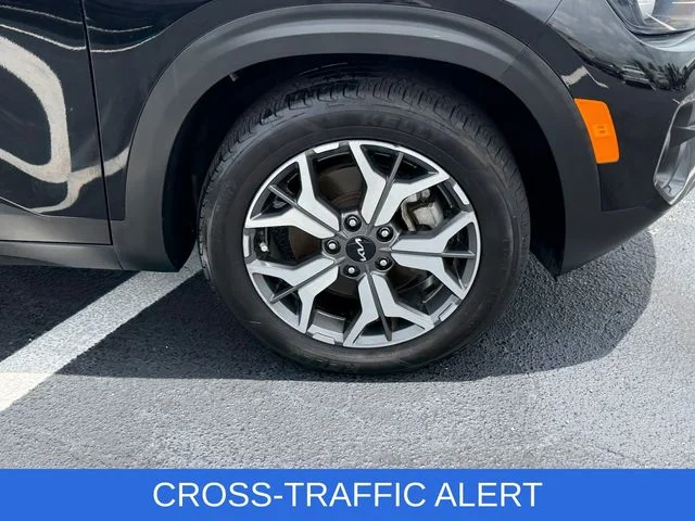 Used 2023 Black Kia EX image 9