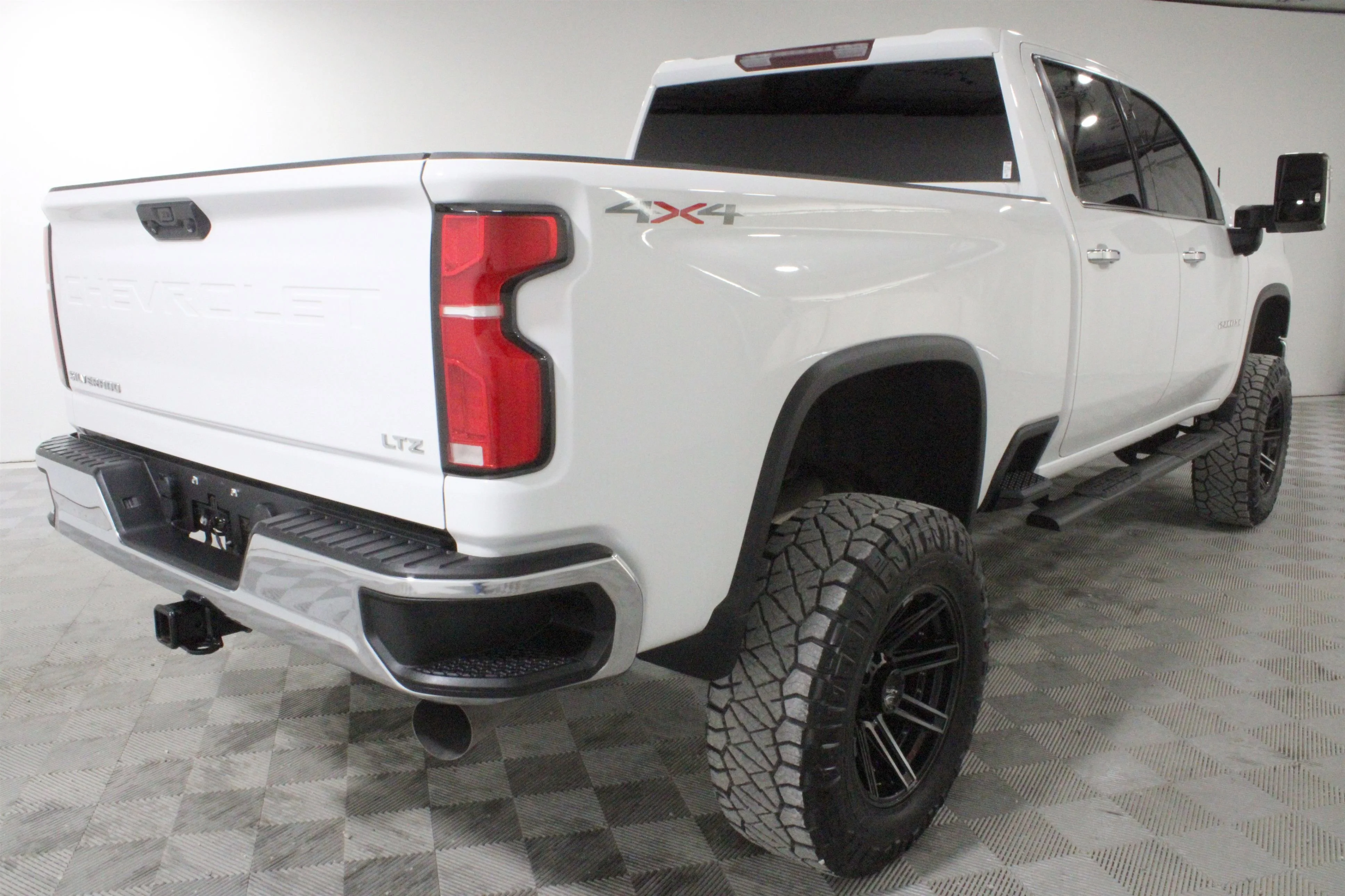 2024 Chevrolet Silverado 2500HD LTZ - Photo 27