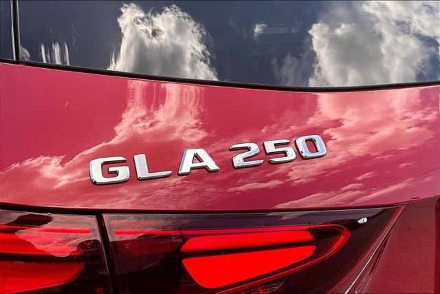 Certified Used 2025 Red Mercedes-Benz GLA 250 image 15