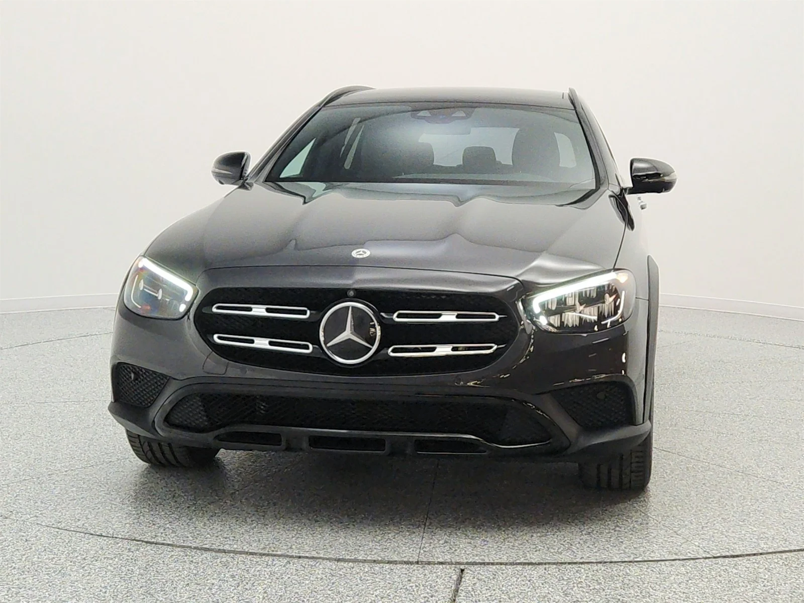 Certified Used 2022 Graphite Grey Metallic Mercedes-Benz E 450 4MATIC® All-Terrain Wagon image 2