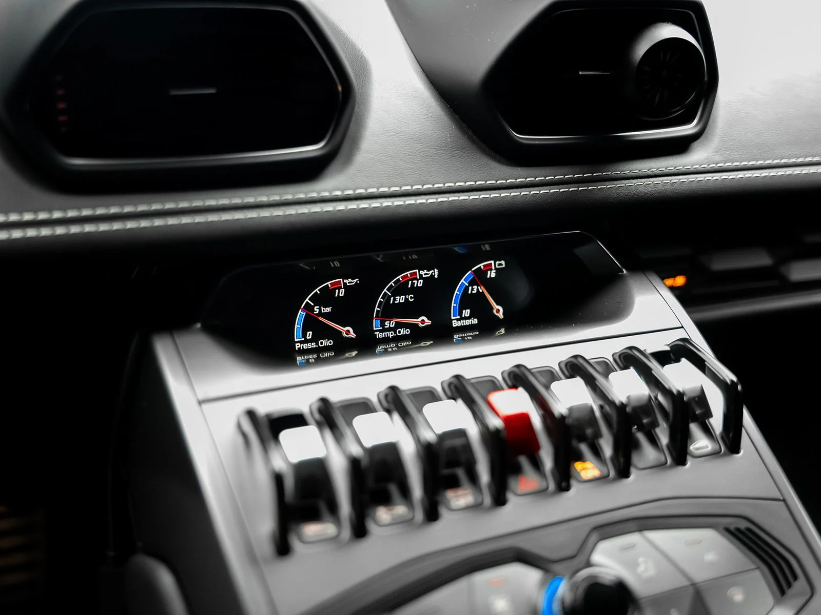 Used 2017 Black Lamborghini  image 43