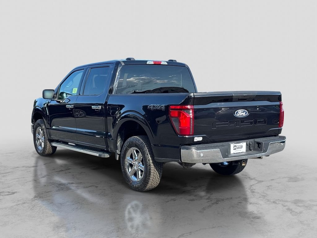 Used 2025 Black Ford XLT image 3
