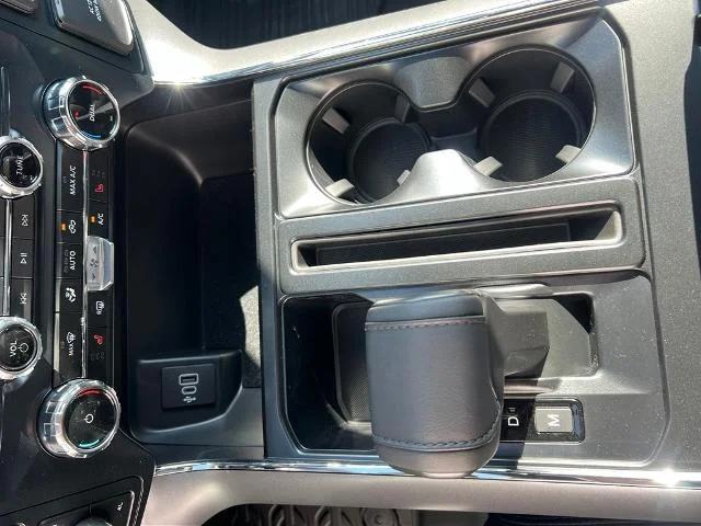 New 2026 Oxford White Ford XLT image 46