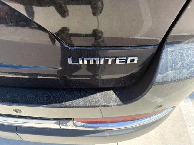 Used 2023 Brown Jeep Limited image 6