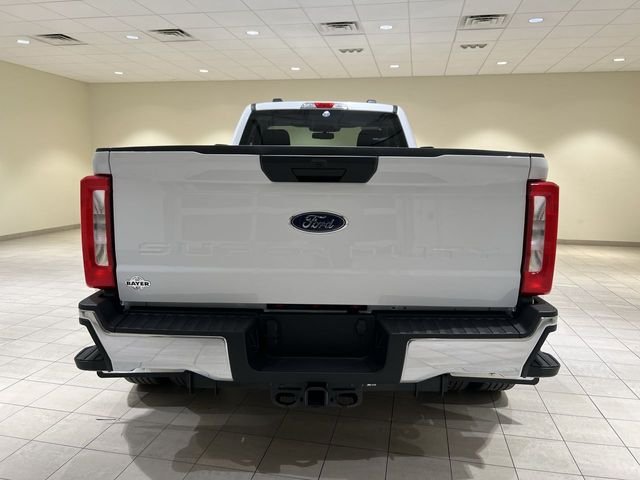 Used 2023 White Ford XLT image 4
