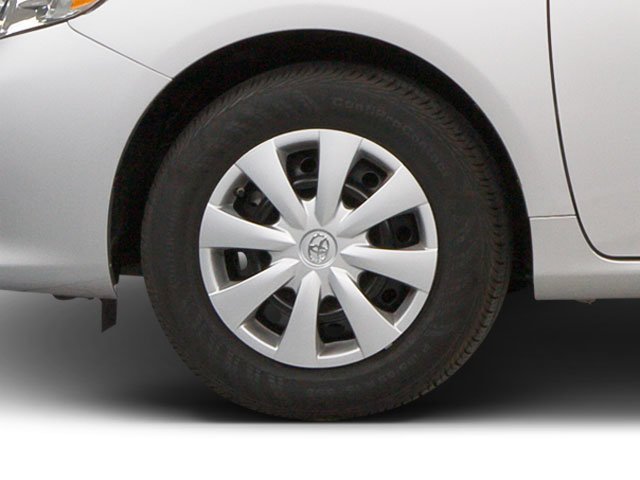 Used 2010  Toyota  image 11