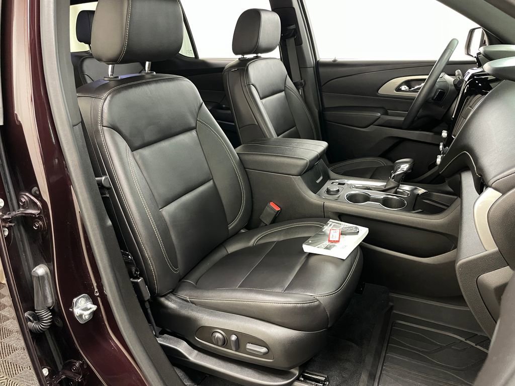 2023 Chevrolet Traverse 3LT - Photo 41
