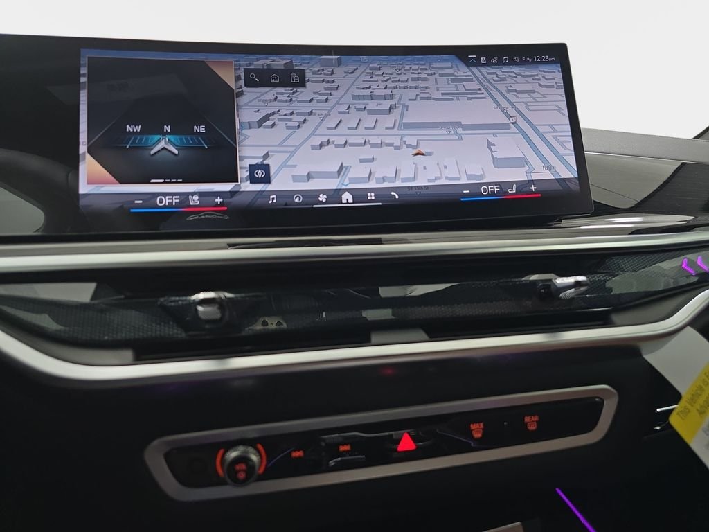 New 2026 Alpine White BMW sDrive40i image 14