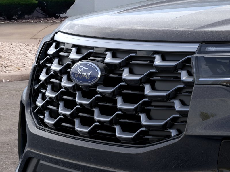 New 2026 Agate Black Metallic Ford Platinum™ image 30