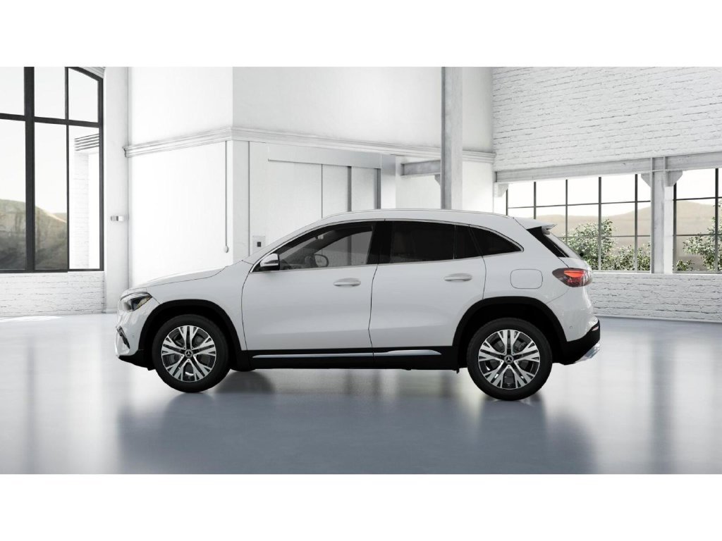 New 2026 Polar White Mercedes-Benz GLA 250 4MATIC® image 33
