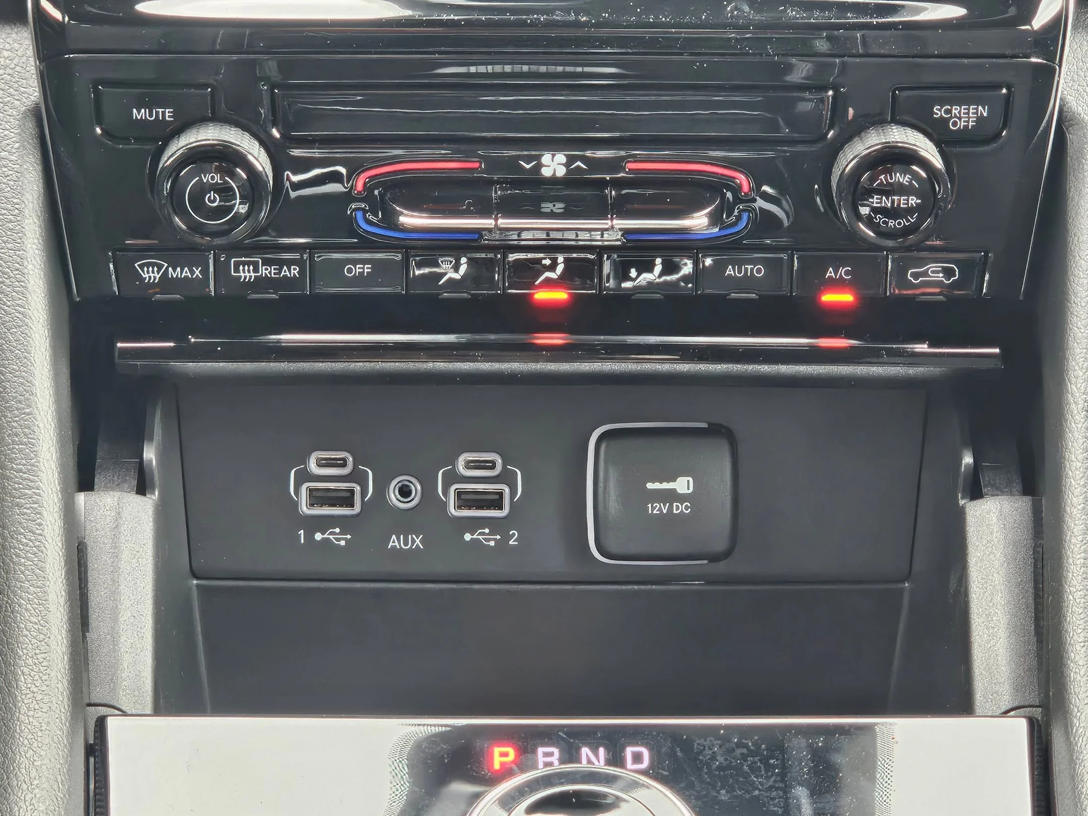 2026 Jeep Grand Cherokee Laredo - Photo 12