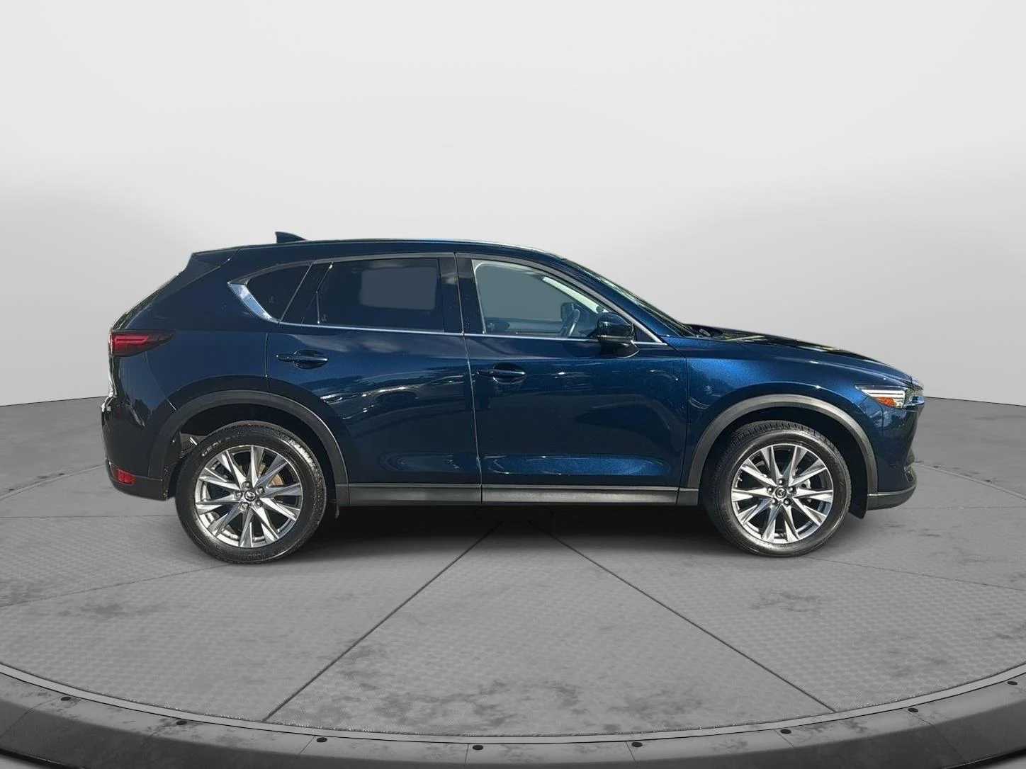 Used 2020 Deep Crystal Blue Mica Mazda Grand Touring image 7
