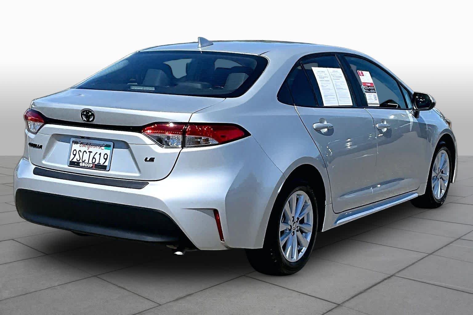 Used 2025 Classic Silver Metallic Toyota LE image 12